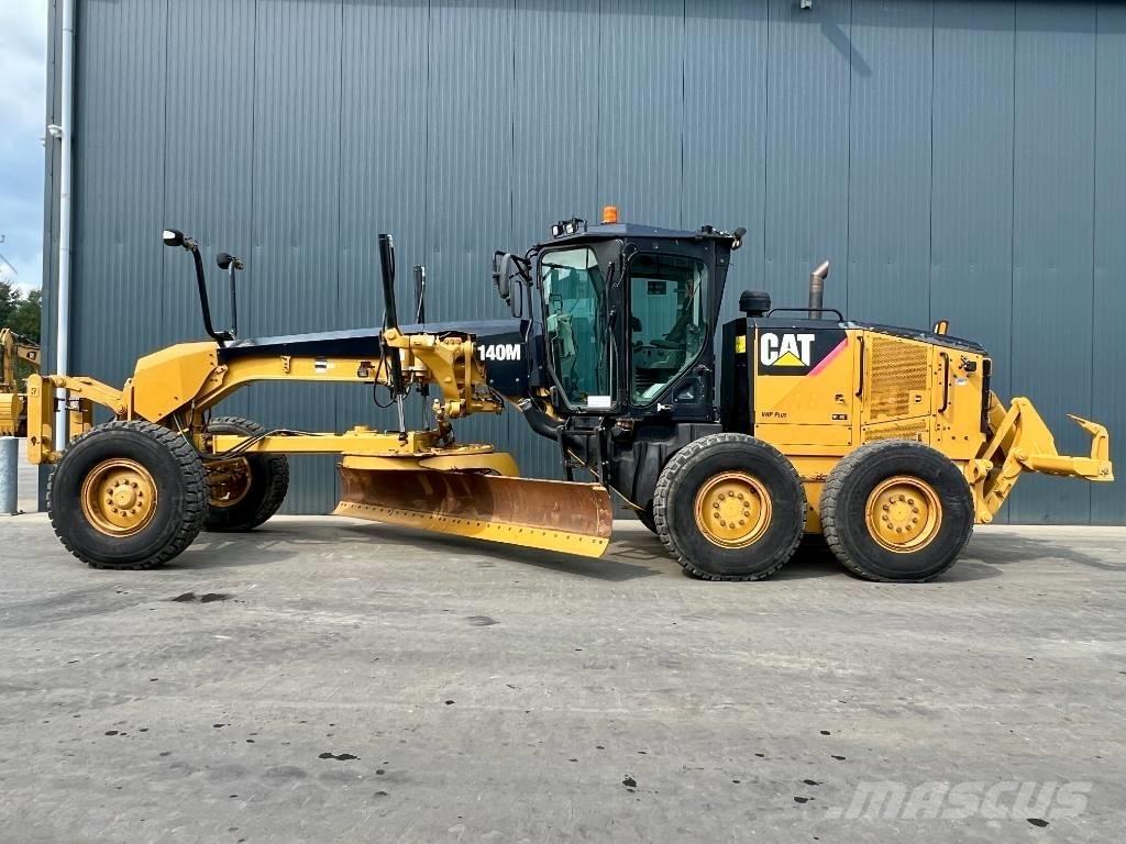 CAT 140M Gredere