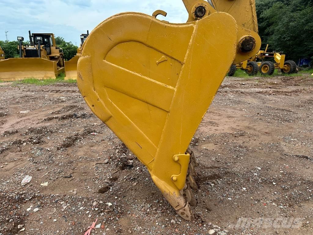 CAT 330CL Excavatoare pe șenile
