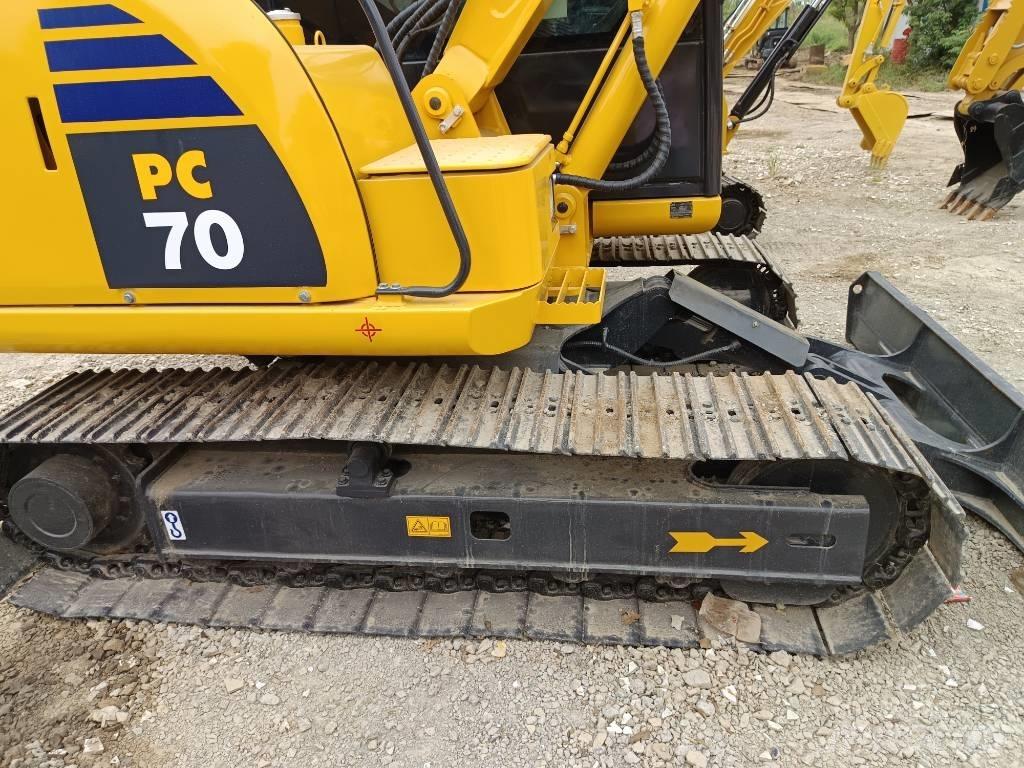 Komatsu PC 70 Excavatoare pe șenile
