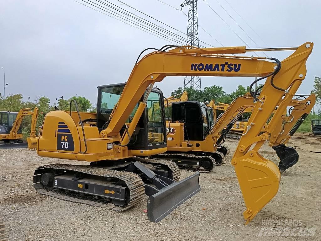 Komatsu PC 70 Excavatoare pe șenile
