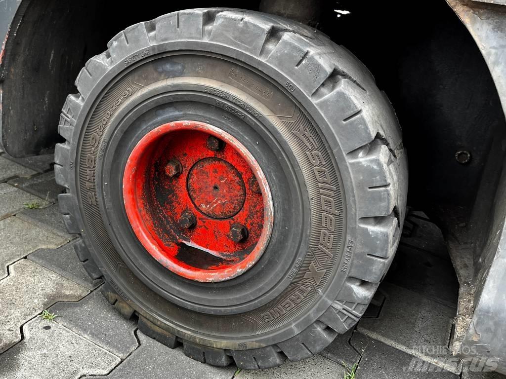 Linde P 250 Camioane de tractiune