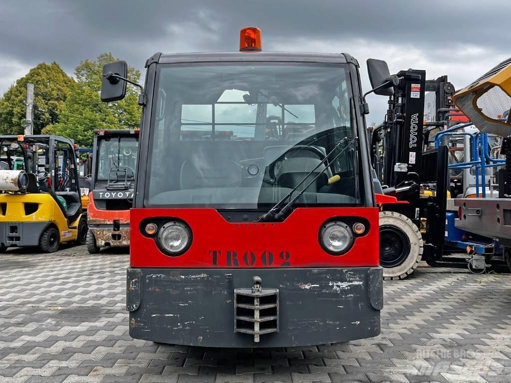 Linde P 250 Camioane de tractiune