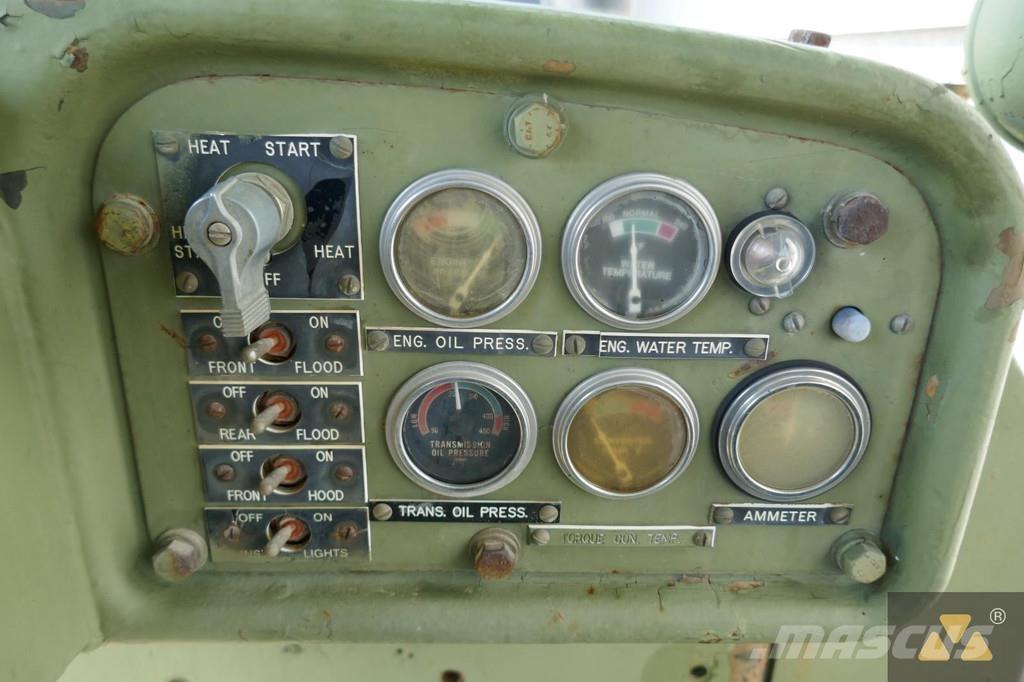 CAT D7F Ex-army Buldozere pe senile