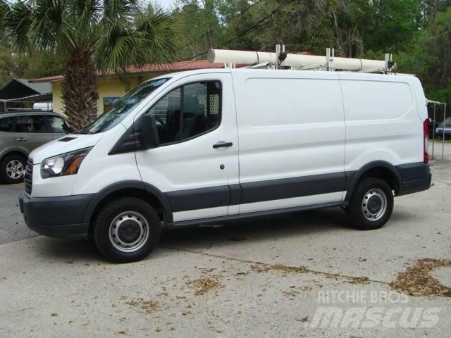 Ford T250 Autocamioane