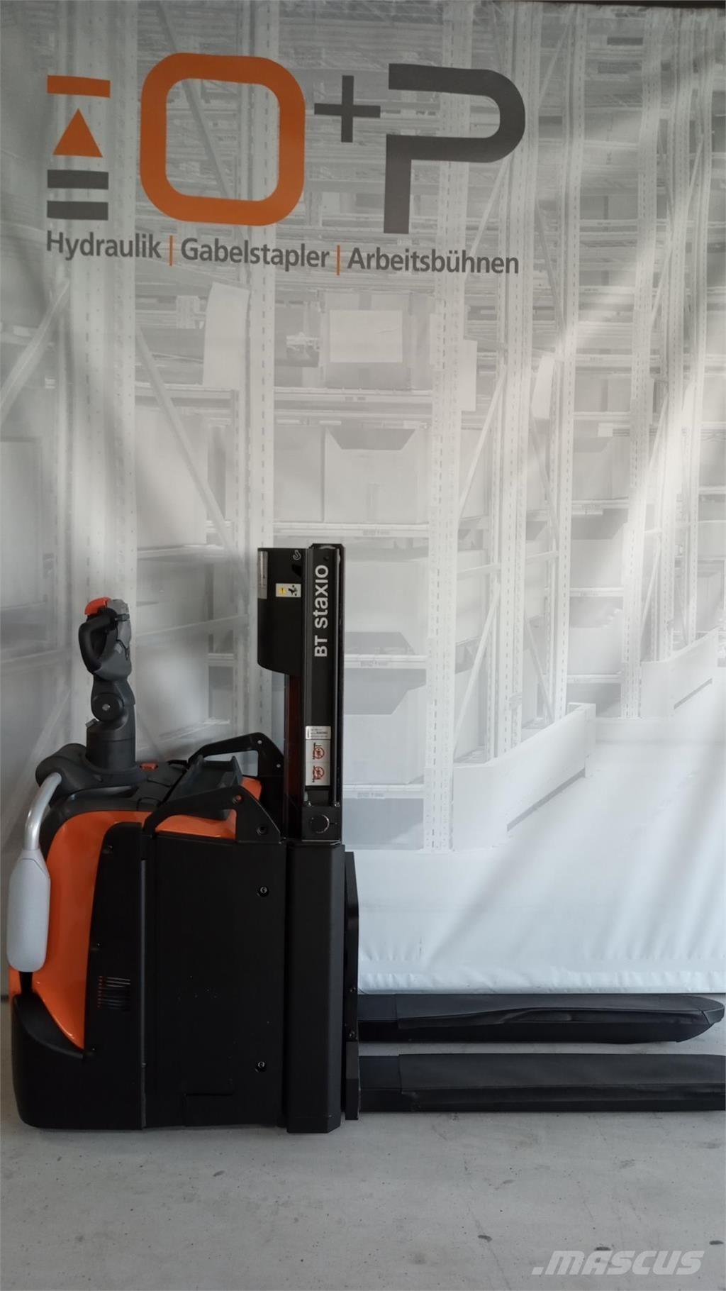 Toyota SPE200D Transpaleti autopropulsanti