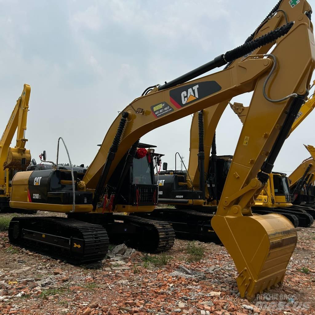 CAT 320D2L Excavatoare pe șenile
