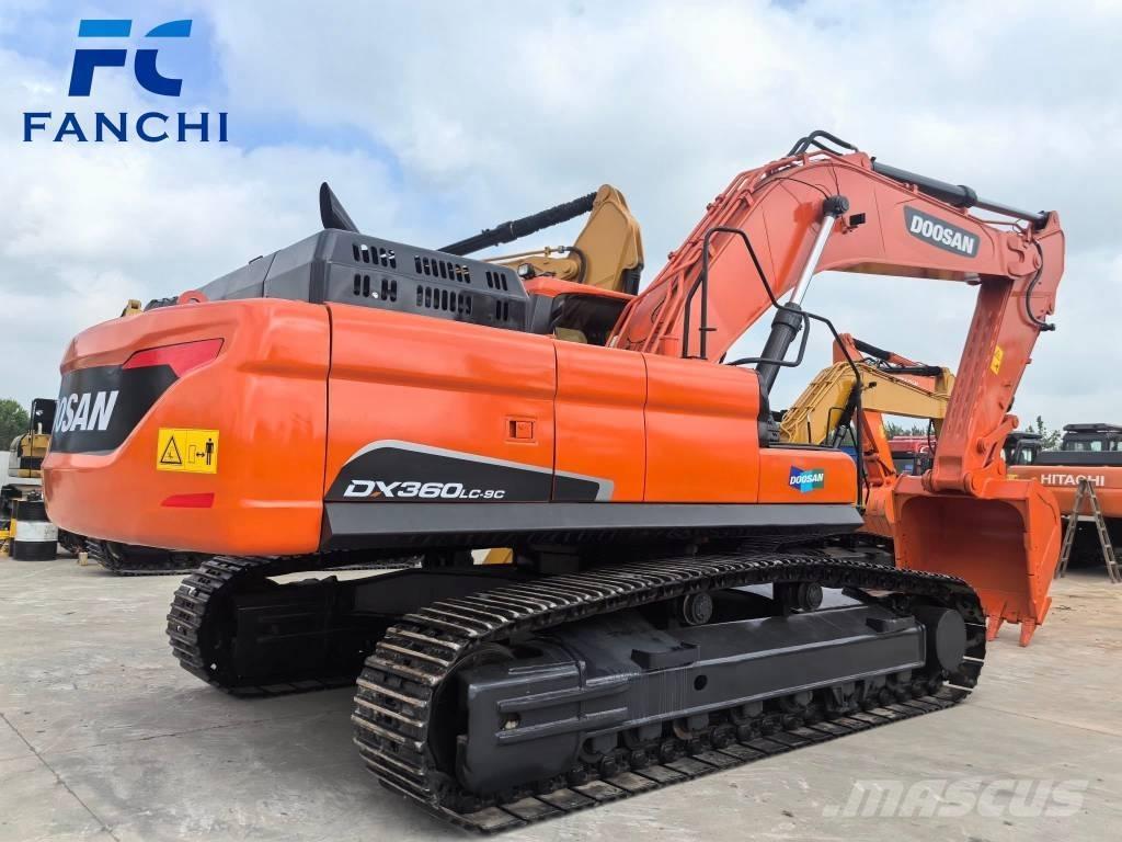 Doosan DX 360 LC Excavatoare pe șenile
