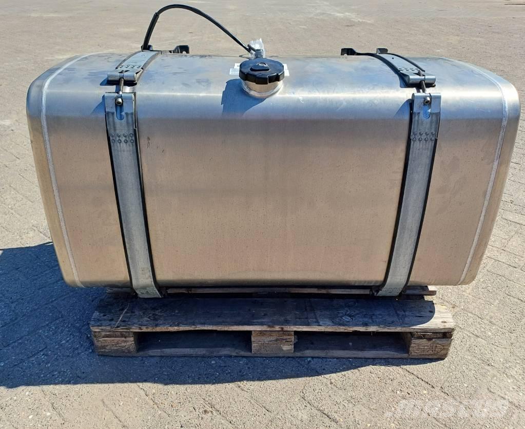MAN Tank 580 liter Rezervoare de carburanți și aditivi