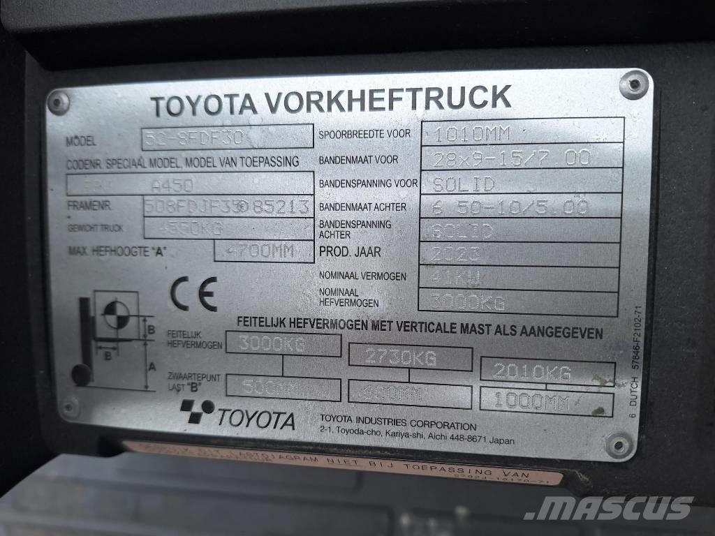 Toyota 52-8 FD F 30 Stivuitor diesel