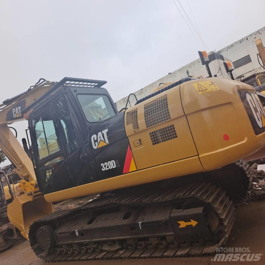 CAT 320 D Excavatoare pe șenile
