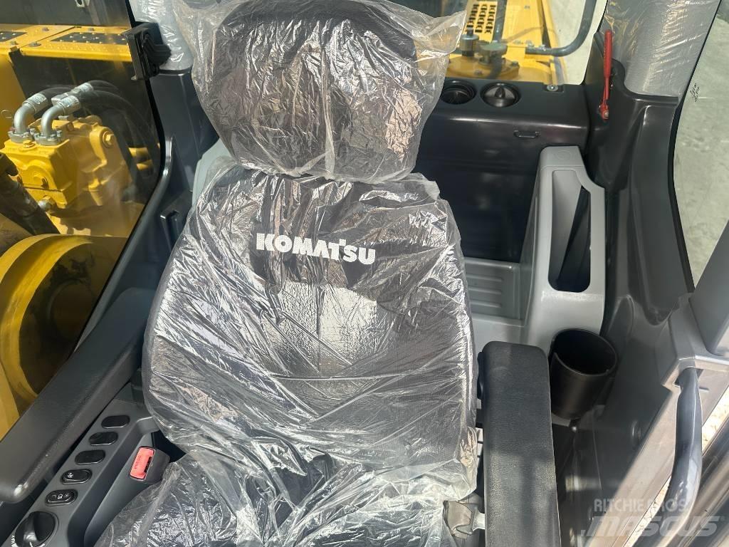 Komatsu PC 450-8 Excavatoare pe șenile
