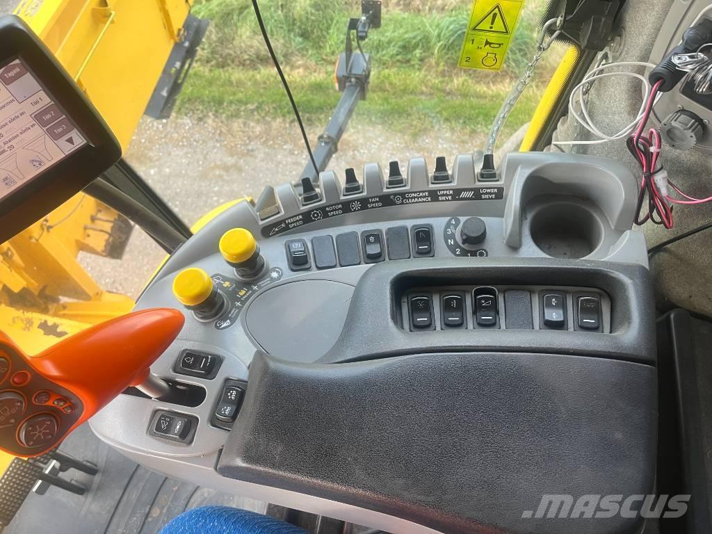 New Holland CX 8080 Combine de secerat