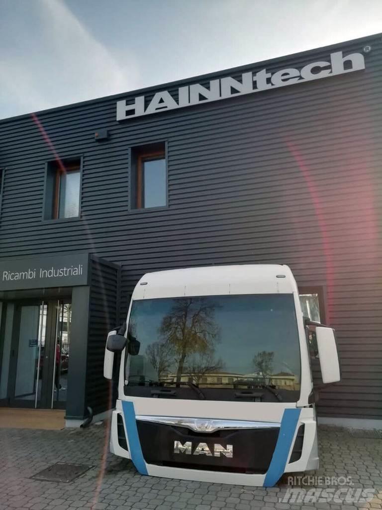 MAN TGX Cabine si interior