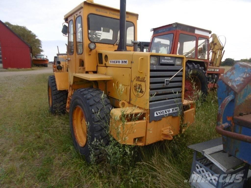 Volvo BM 4200 Incarcator pe pneuri
