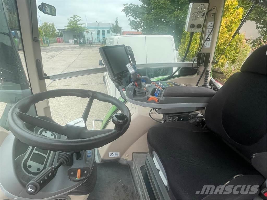 Fendt 724 Vario Tractoare