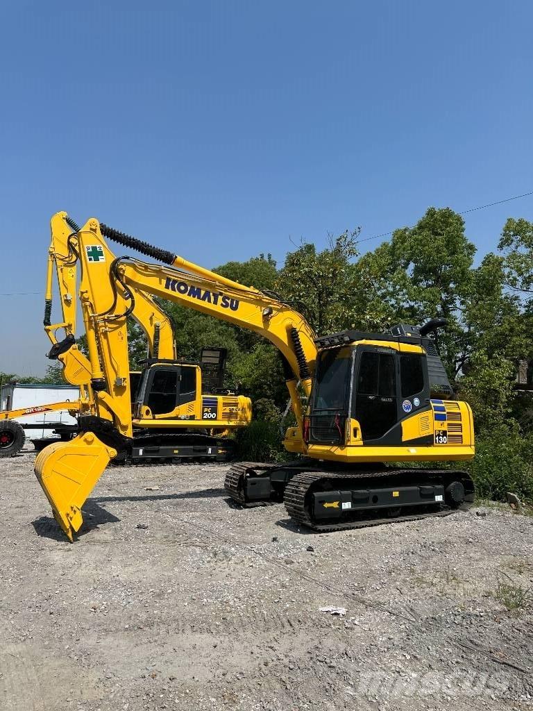 Komatsu PC130 Excavatoare pe șenile
