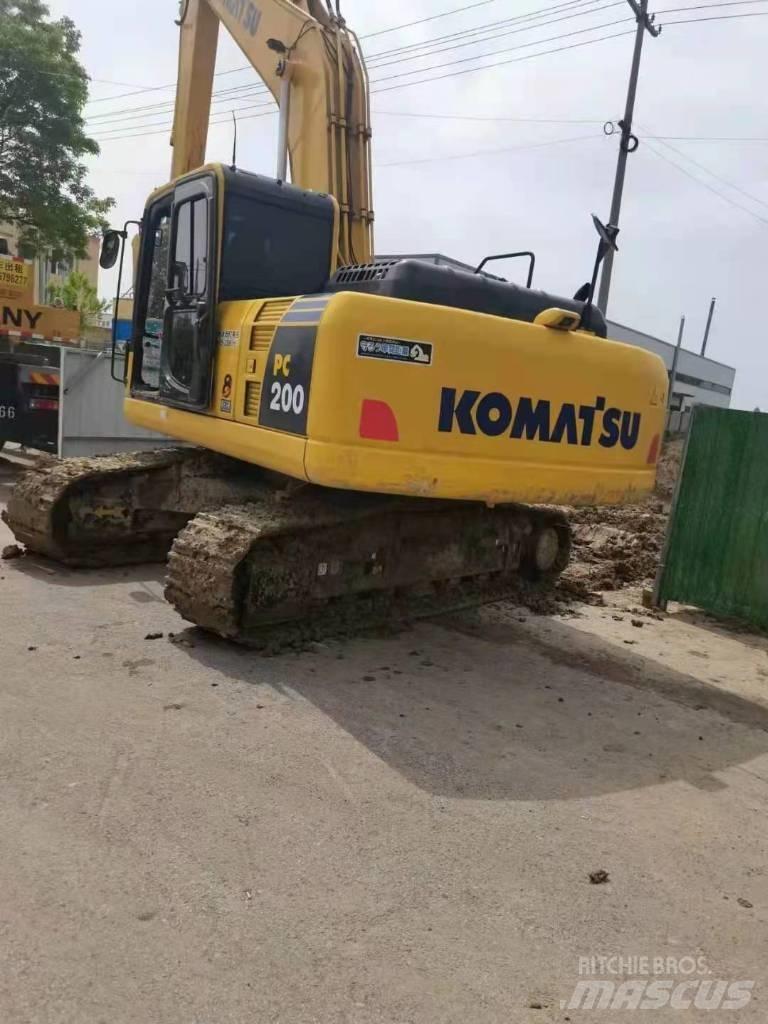 Komatsu pc200-8 Excavatoare pe șenile
