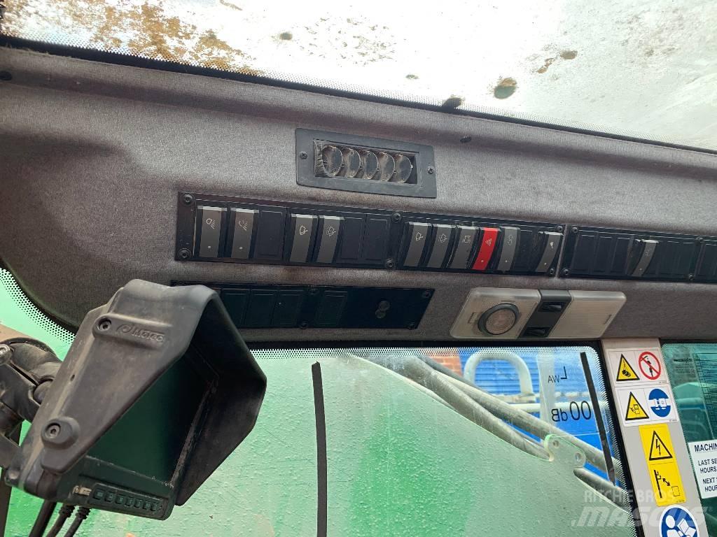 Sennebogen 818E Paleta de manipulare