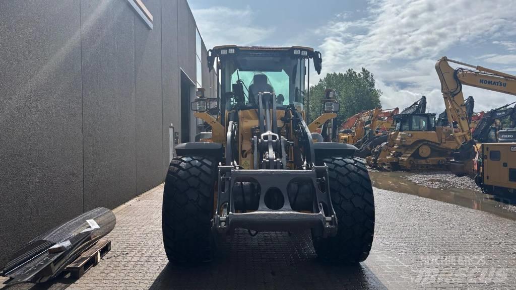 Volvo L 90 H Incarcator pe pneuri