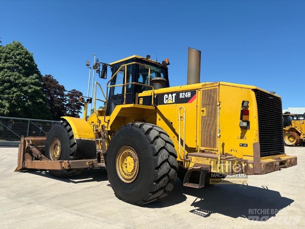 CAT 824 H buldozere pe roti
