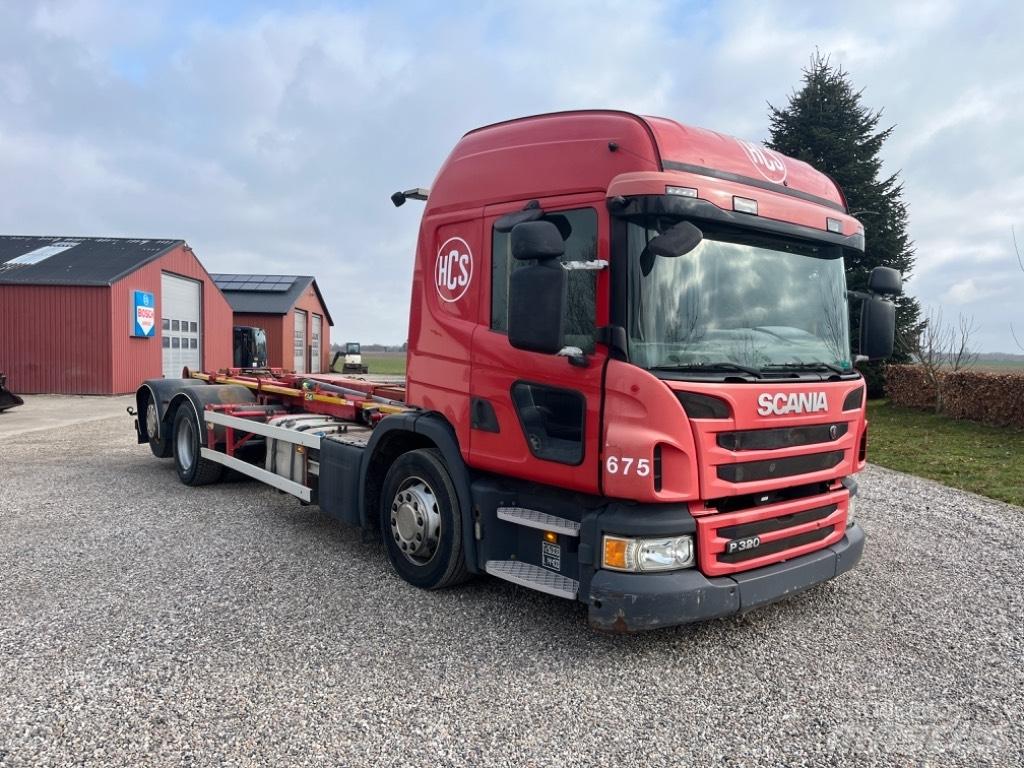 Scania P 320 Elevatoare cu carlig