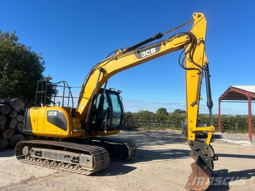 JCB JS 130 LC Excavatoare pe șenile
