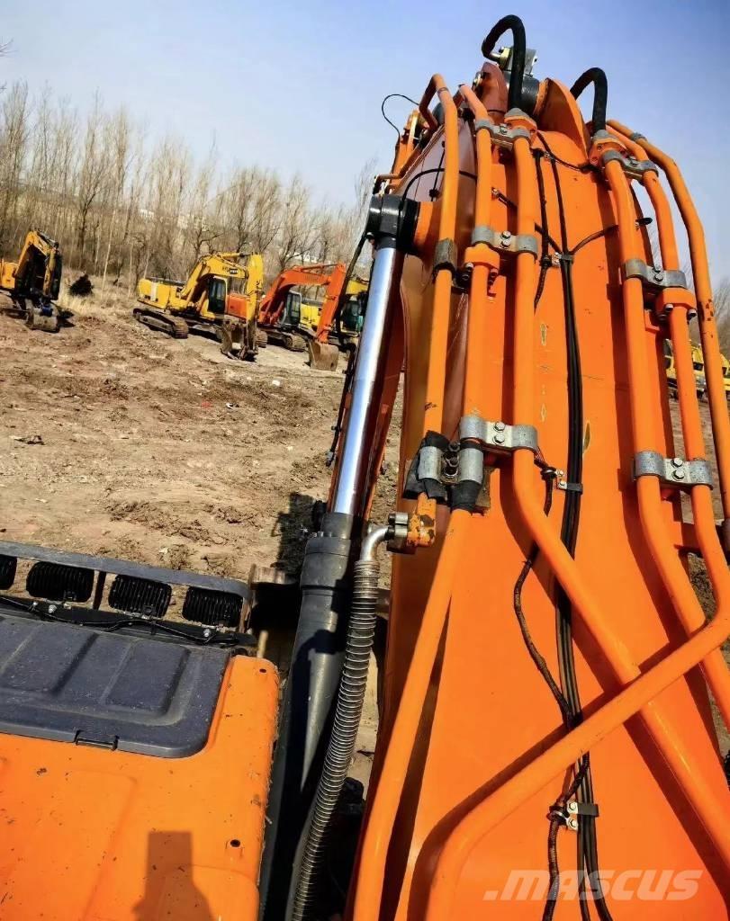 Doosan DX 500 LC Excavatoare pe șenile
