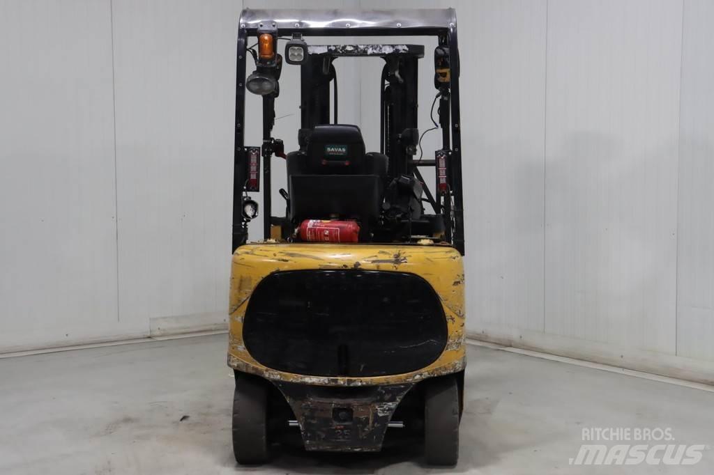 CAT EP25KPAC Stivuitor electric