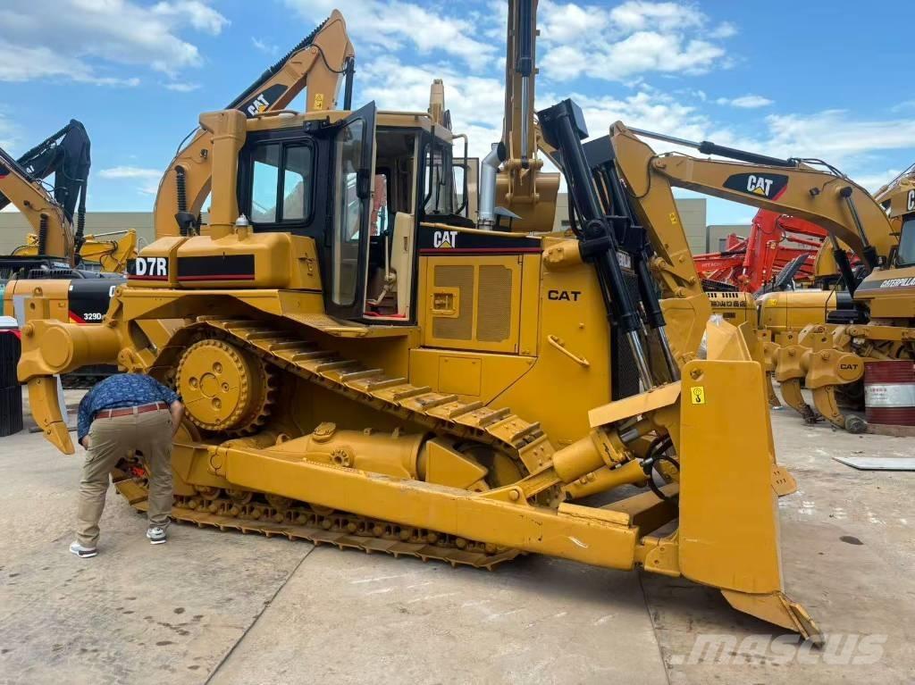 CAT D 7 R Buldozere pe senile