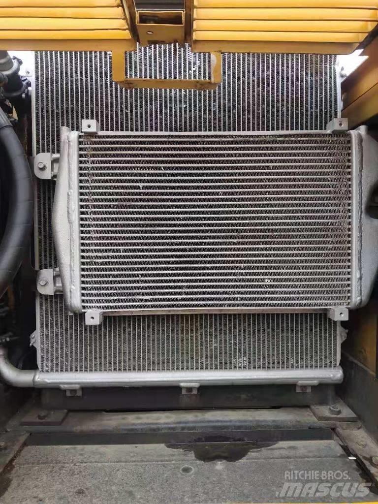Sany SY 215-9 Excavatoare pe șenile

