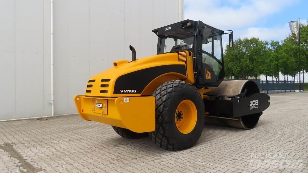 JCB VM166D Compactoare monocilindrice