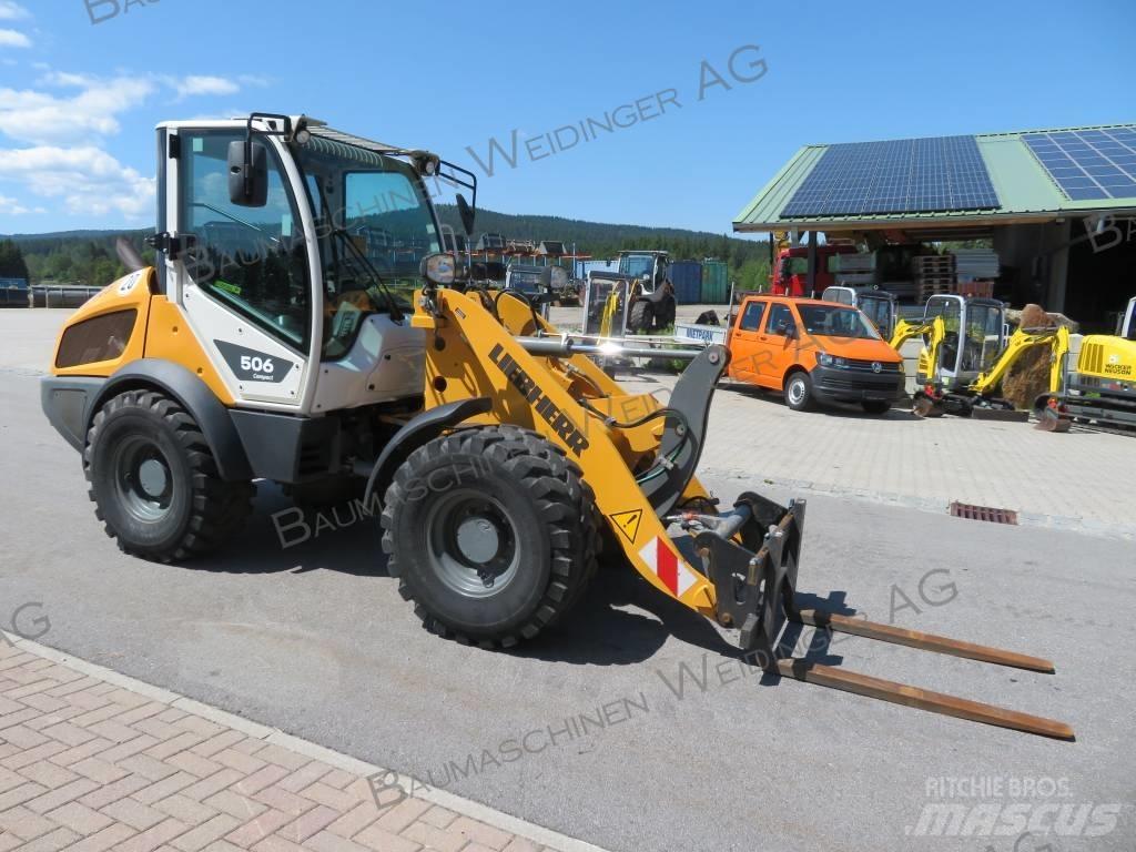 Liebherr L 506 Incarcator pe pneuri