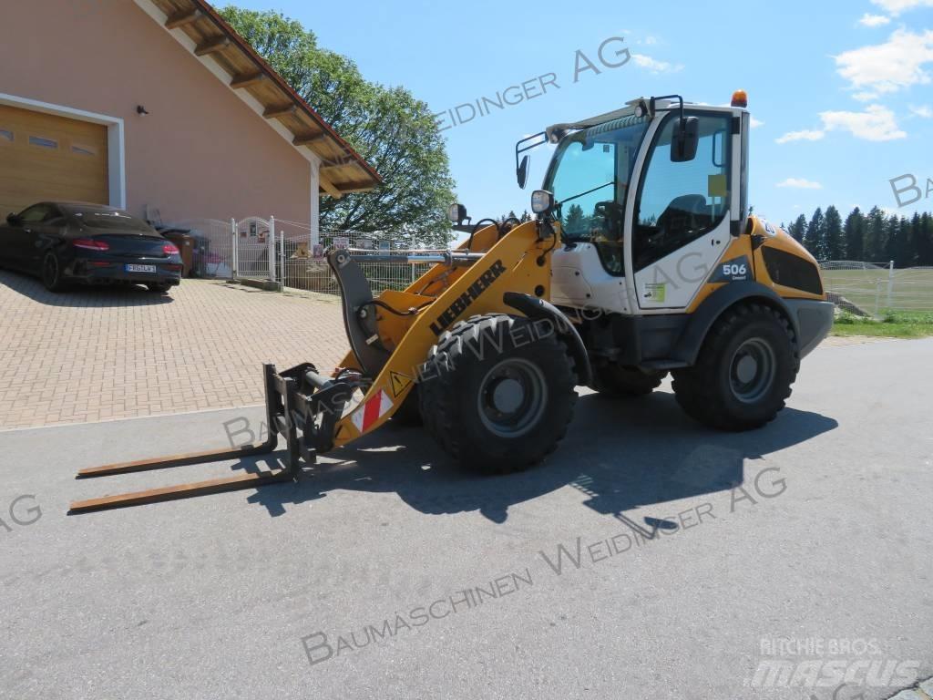 Liebherr L 506 Incarcator pe pneuri