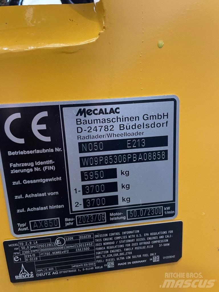 Mecalac AX 850 Incarcator pe pneuri