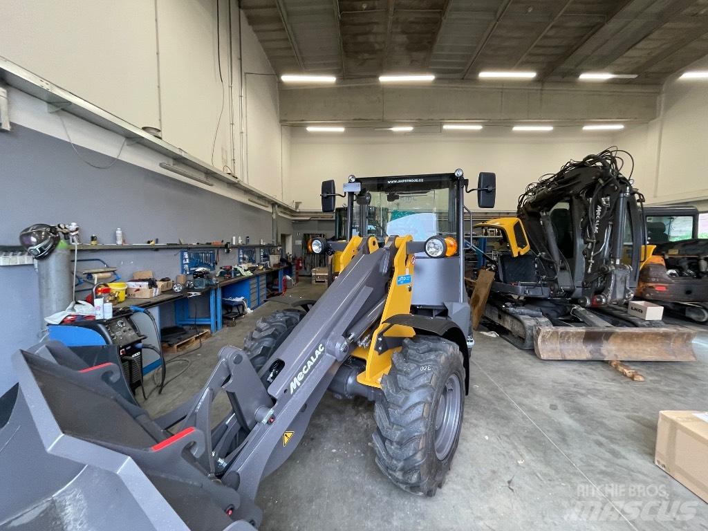 Mecalac AX 850 Incarcator pe pneuri