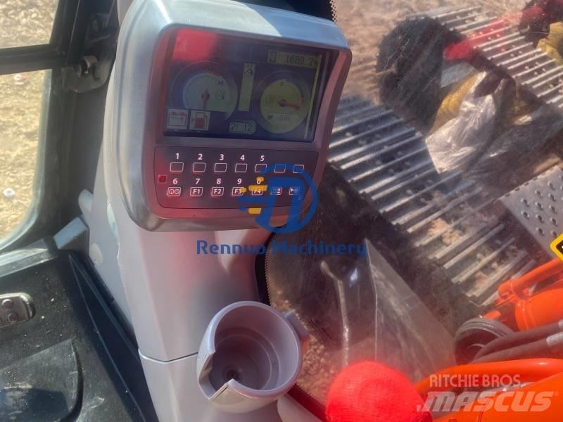 Hitachi ZX 240 Excavatoare pe șenile
