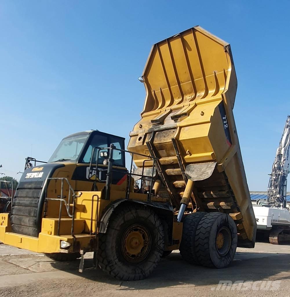 CAT 772 Camioane cu basculante rigide