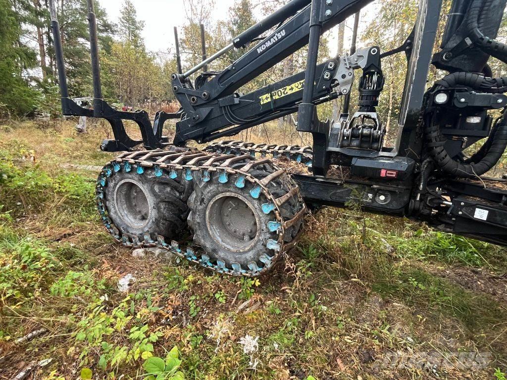 Komatsu 835 Transportoare