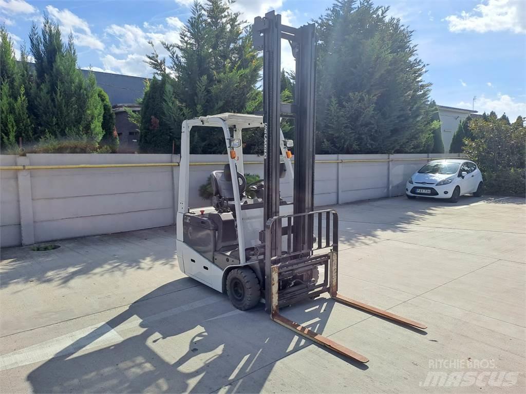 Nissan A1L1N150 Stivuitor electric