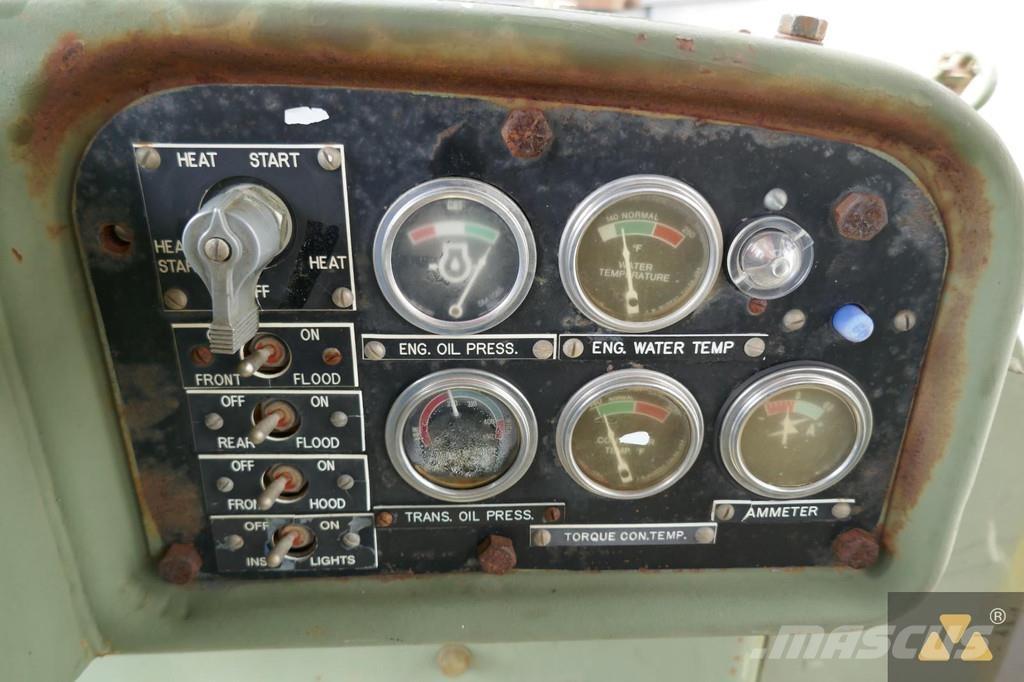 CAT D7F Ex-army Buldozere pe senile