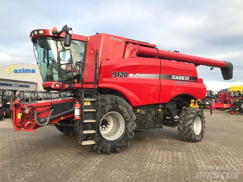Case IH 9120 Combine de secerat