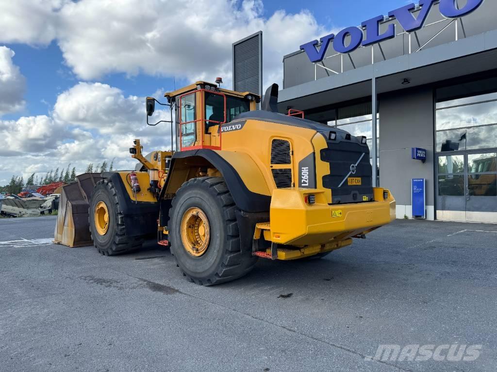 Volvo L 260 H Incarcator pe pneuri