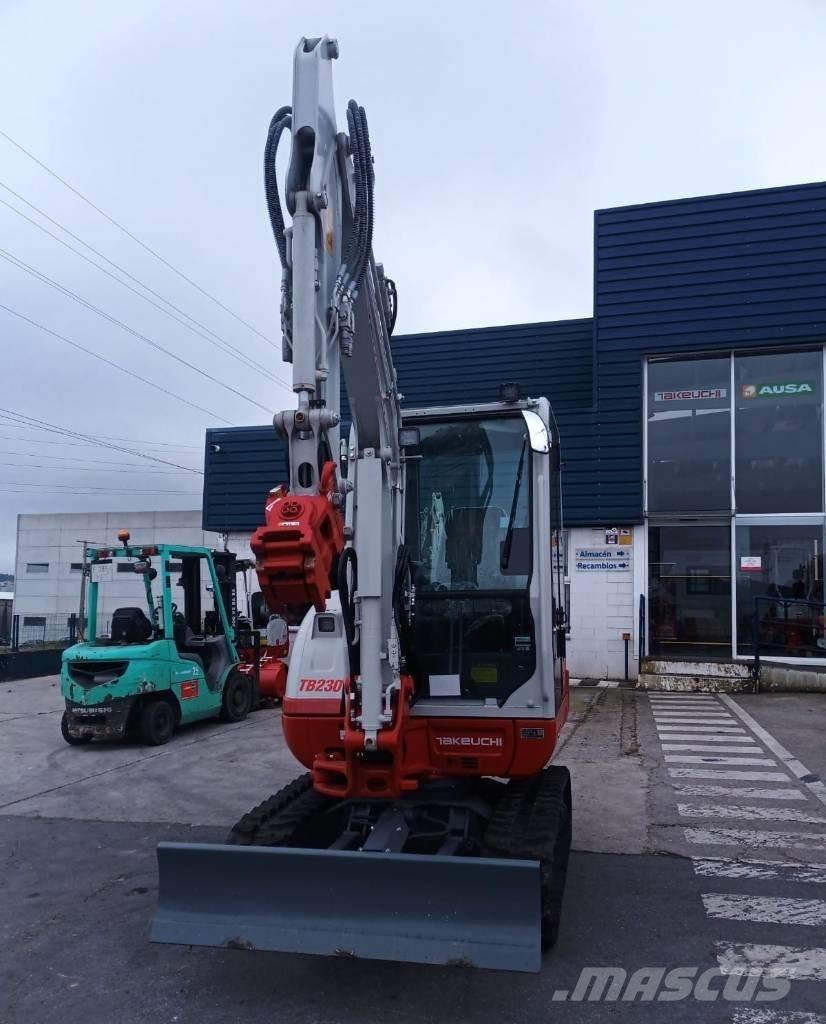 Takeuchi TB 230 Mini excavatoare < 7t