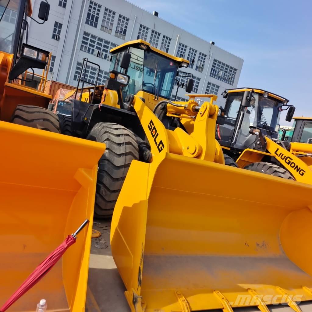 SDLG LG 958 L Incarcator pe pneuri