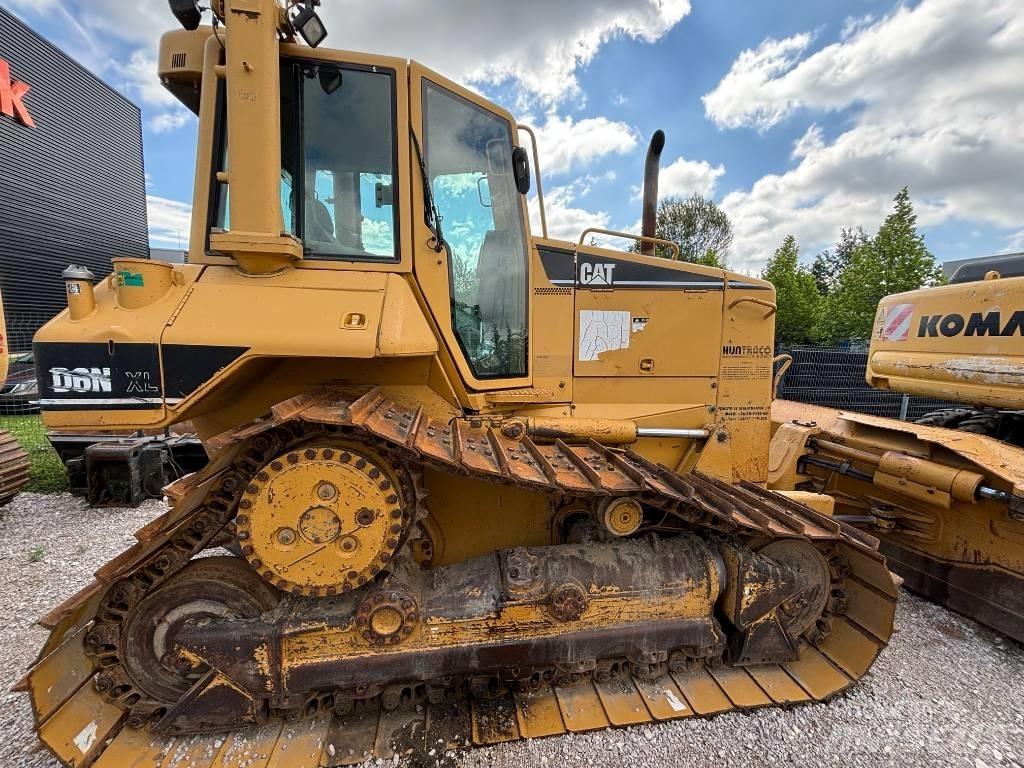 CAT D 6 N XL Buldozere pe senile