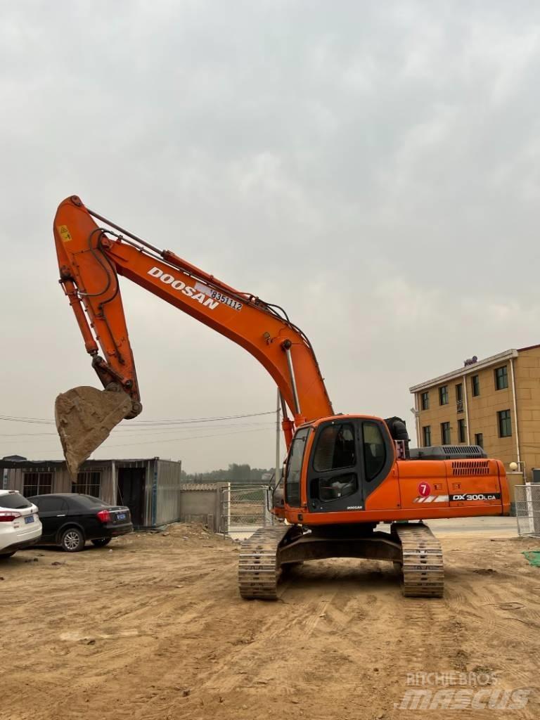 Doosan DX300LCA Excavatoare pe șenile
