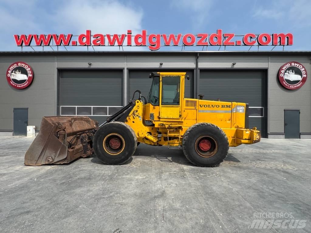 Volvo L90B Incarcator pe pneuri