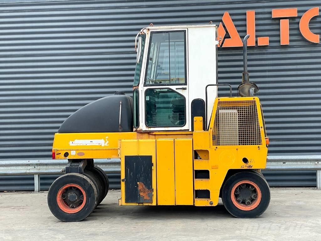 Dynapac CP 142 Cilindri compactori cu roti