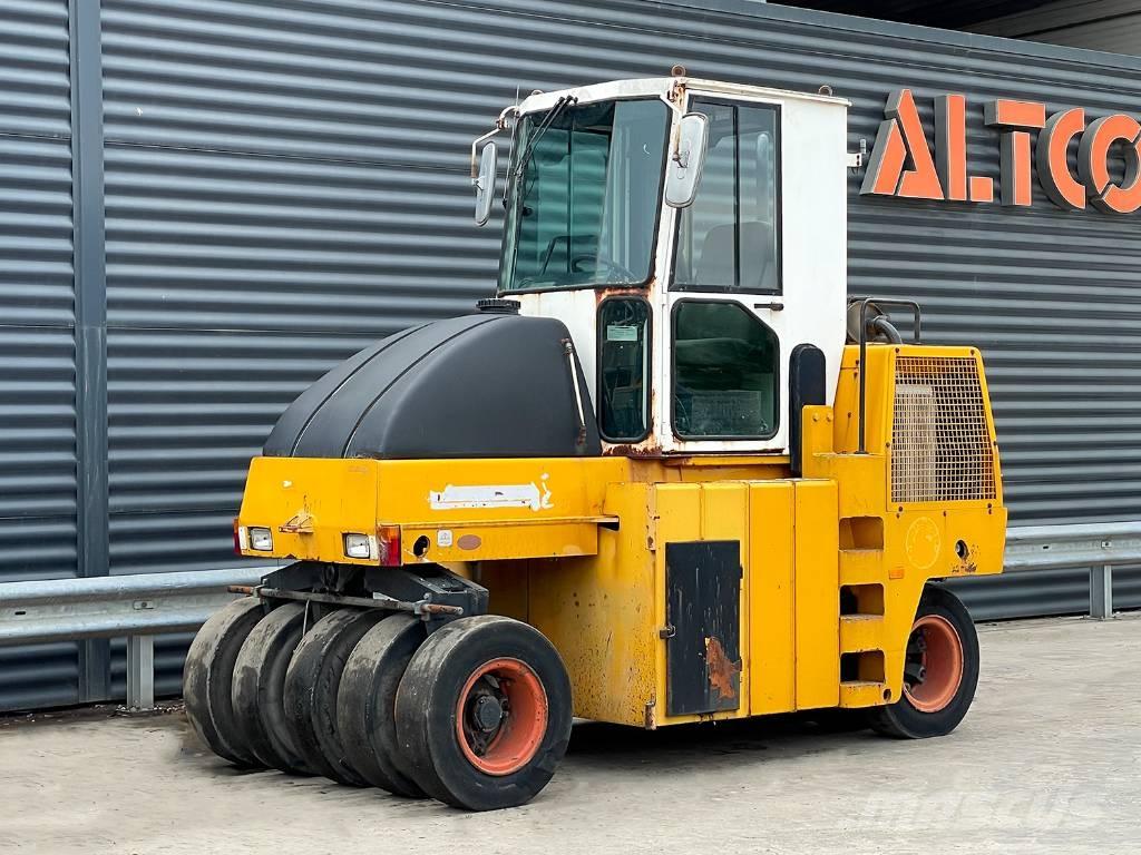 Dynapac CP 142 Cilindri compactori cu roti