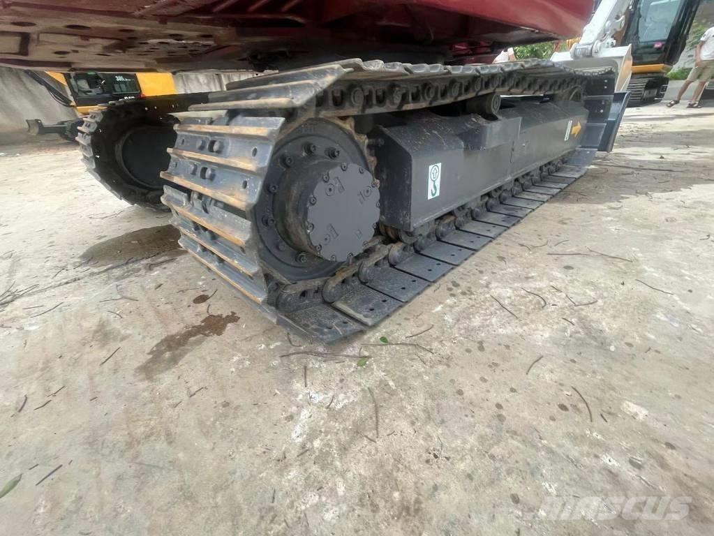 Takeuchi TB180C Excavatoare pe șenile
